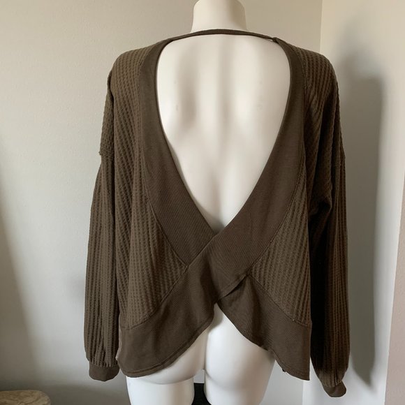 Gimmicks by Buckle Top - Picture 5 of 10